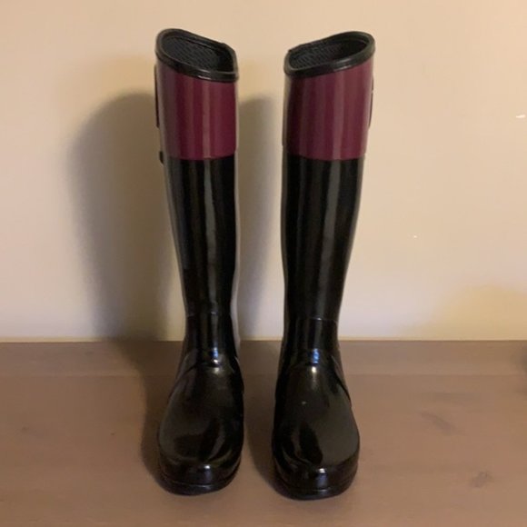 Hunter Black and Purple Rubber Boots - Women’s Size 5 - Picture 3 of 11